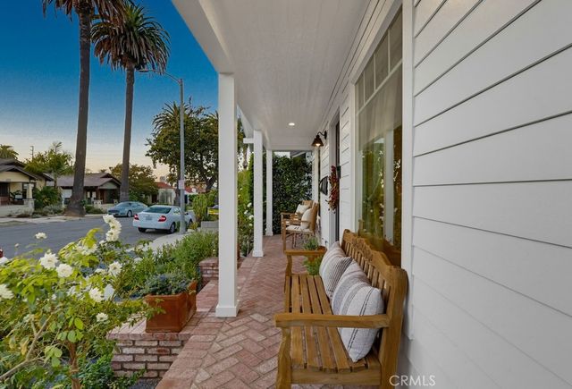 320 Saint Joseph, Long Beach, CA 90814