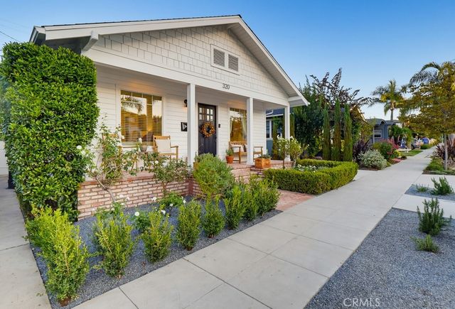 320 Saint Joseph, Long Beach, CA 90814