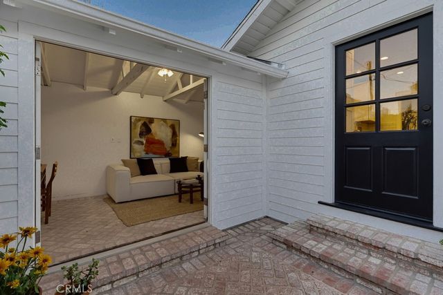 320 Saint Joseph, Long Beach, CA 90814