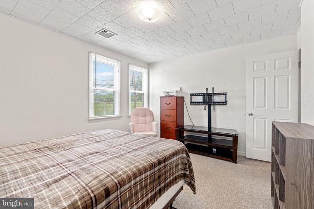 1209 BALTHASER ST, Harrisburg, PA 17112