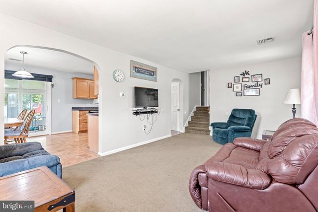 1209 BALTHASER ST, Harrisburg, PA 17112