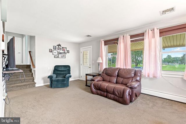 1209 BALTHASER ST, Harrisburg, PA 17112