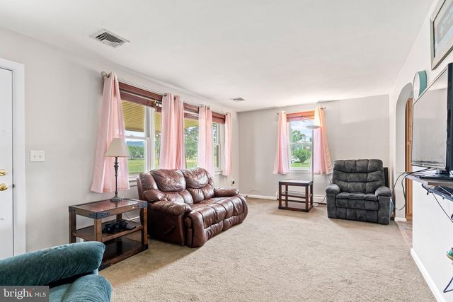 1209 BALTHASER ST, Harrisburg, PA 17112