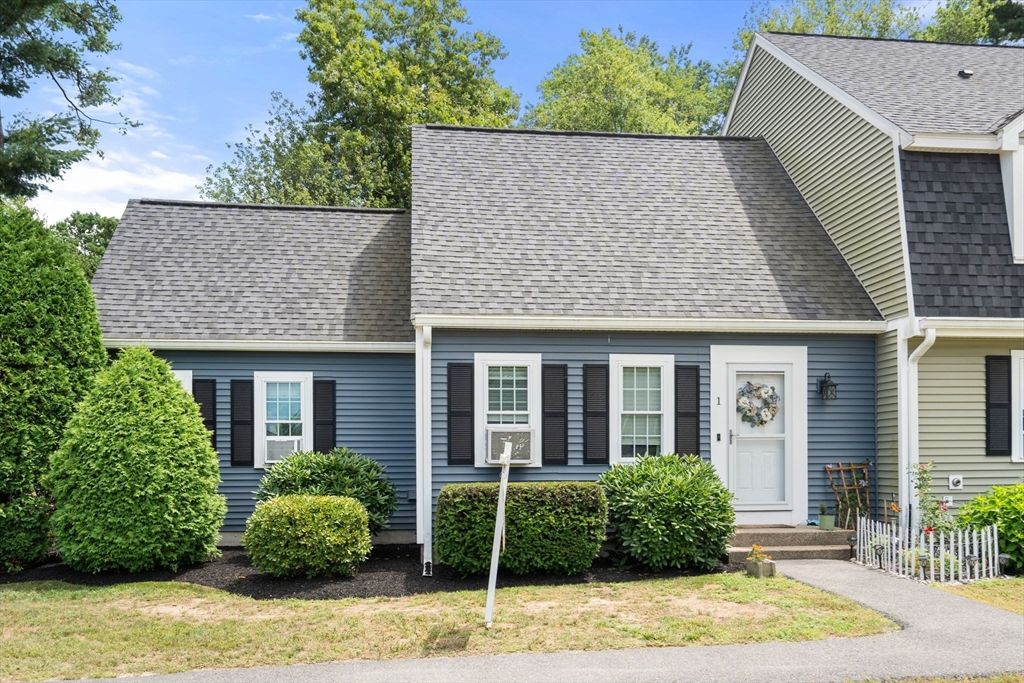 585 Turnpike St 1, Easton, MA 02375