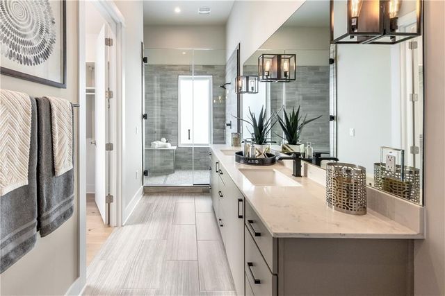 2300 Enfield RD 304, Austin, TX 78703