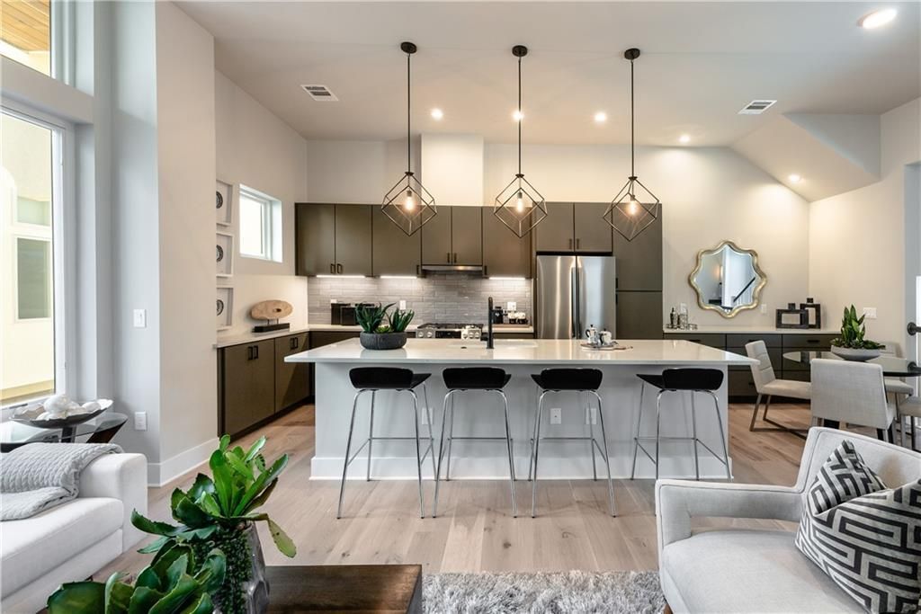 2300 Enfield RD 304, Austin, TX 78703