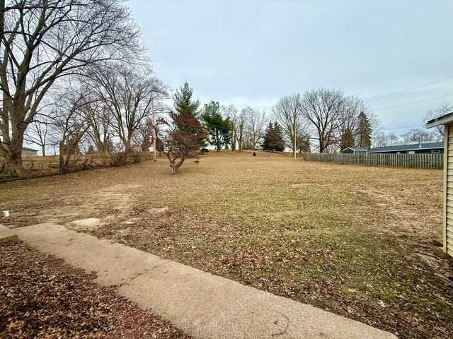 1426 Kings Court, Colona, IL 61241