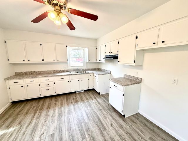 1426 Kings Court, Colona, IL 61241