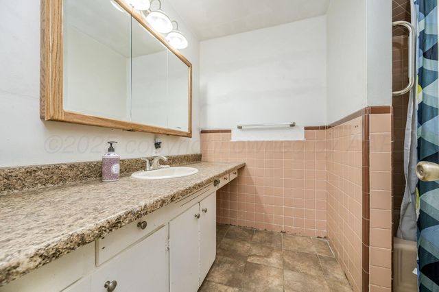 5212 WESTGATE Drive, Amarillo, TX 79106