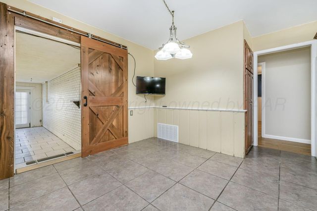 5212 WESTGATE Drive, Amarillo, TX 79106