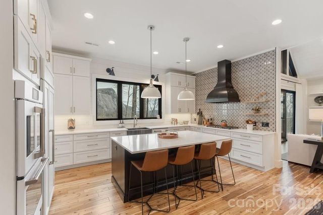 692 Lost Trail, Highlands, NC 28741