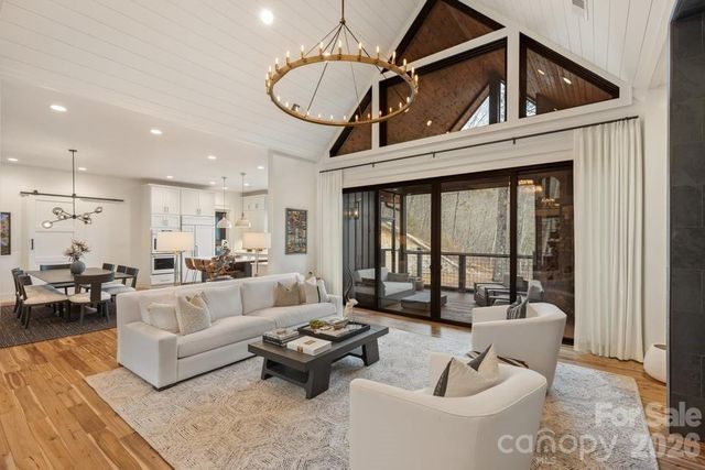 692 Lost Trail, Highlands, NC 28741