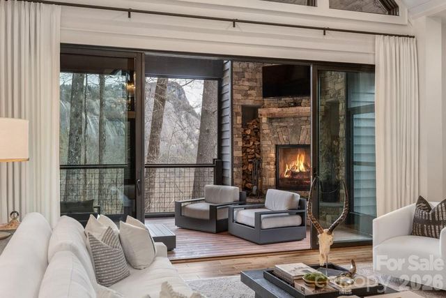 692 Lost Trail, Highlands, NC 28741