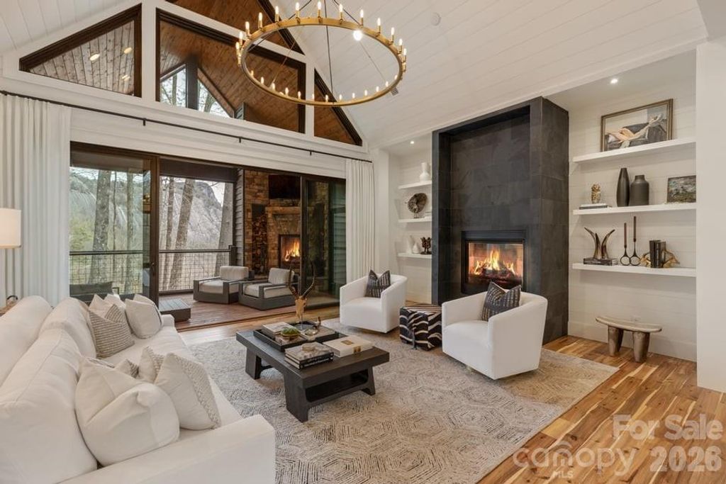 692 Lost Trail, Highlands, NC 28741