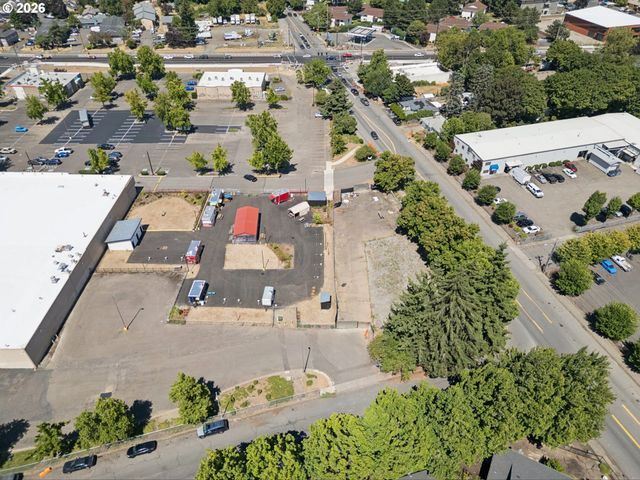 17112 Se POWELL Blvd, Portland, OR 97236