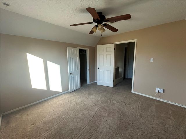 605 Tanglewood Drive, Friendswood, TX 77546