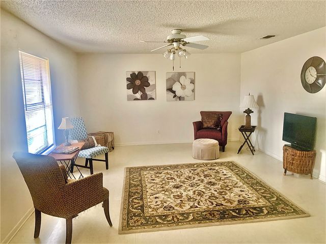 3504 Kingfisher Lane, Denton, TX 76209