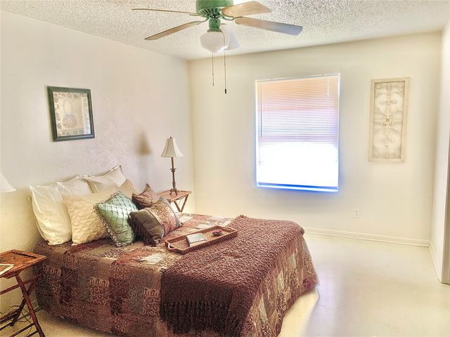 3504 Kingfisher Lane, Denton, TX 76209