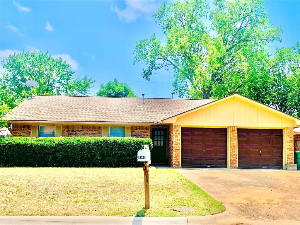 3504 Kingfisher Lane, Denton, TX 76209