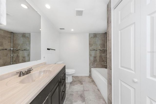 2545 32ND AVENUE N, St Petersburg, FL 33713