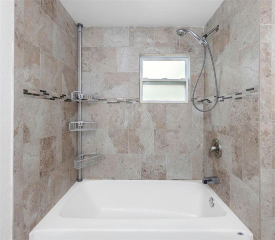 2545 32ND AVENUE N, St Petersburg, FL 33713