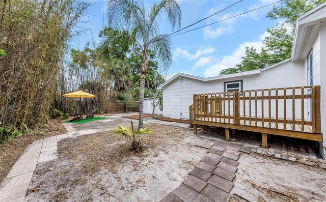 2545 32ND AVENUE N, St Petersburg, FL 33713