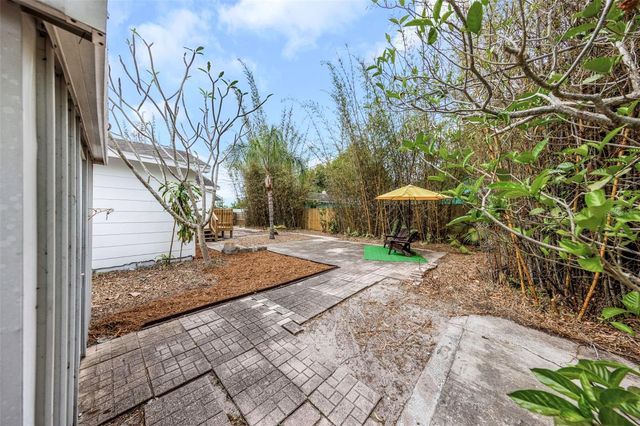 2545 32ND AVENUE N, St Petersburg, FL 33713