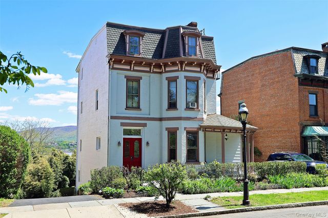 170 Montgomery Street, Newburgh, NY 12550