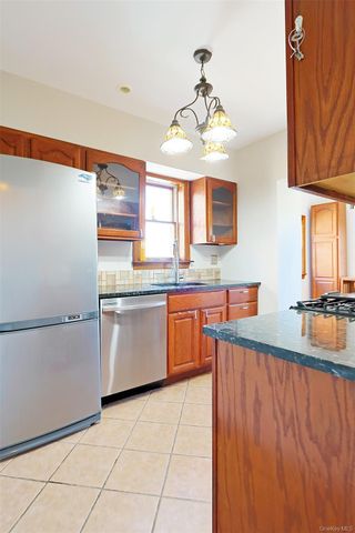 170 Montgomery Street, Newburgh, NY 12550
