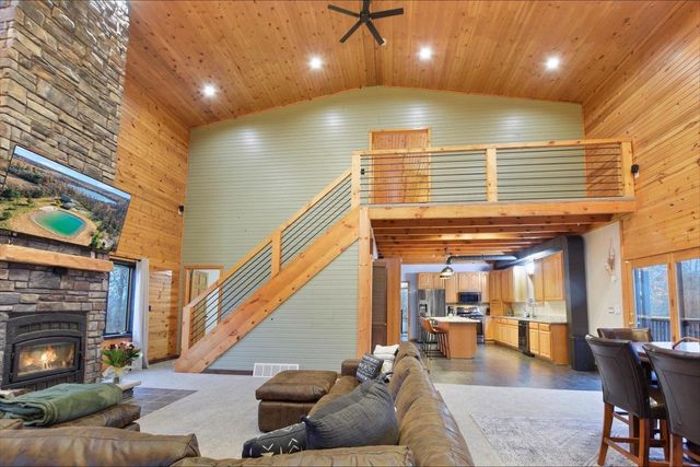 W4738 ANGEL LANE, Saxeville, WI 54984