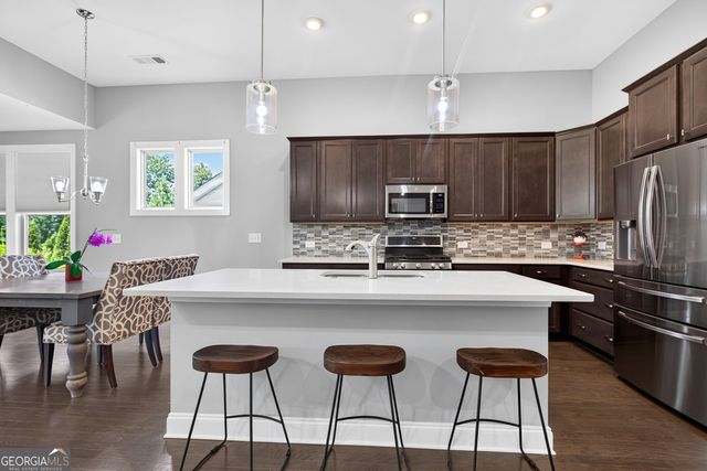 510 Cottonwood Circle, Peachtree City, GA 30269