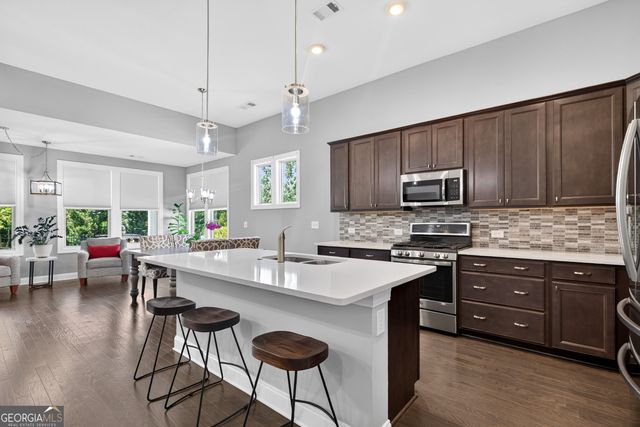 510 Cottonwood Circle, Peachtree City, GA 30269
