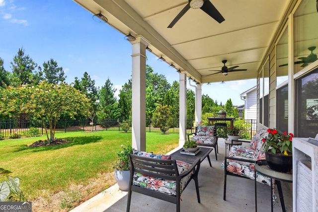 510 Cottonwood Circle, Peachtree City, GA 30269