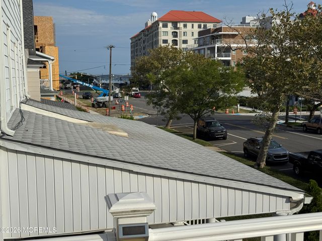 307 7th Avenue Apt 3, Asbury Park, NJ 07712