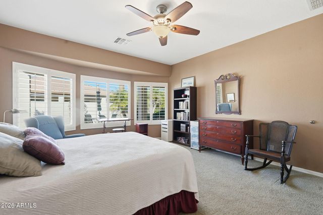 3162 E PEACH TREE Drive, Chandler, AZ 85249