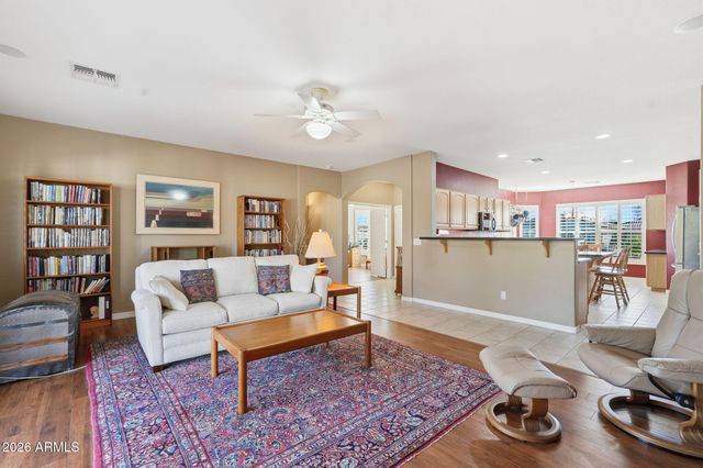 3162 E PEACH TREE Drive, Chandler, AZ 85249