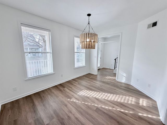 1376 ISLAND TOWN DR, Memphis, TN 38103