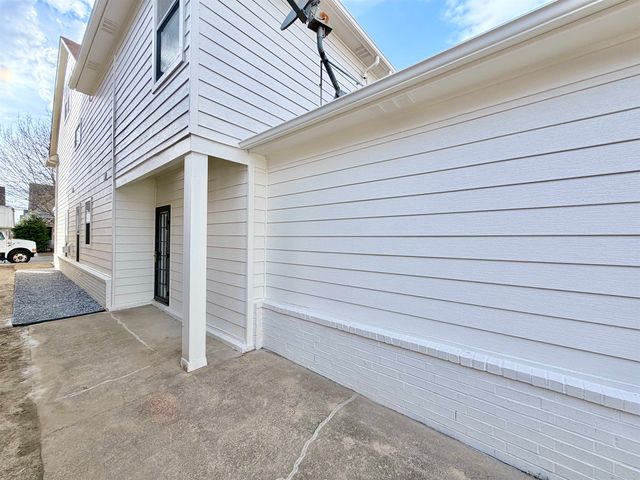 1376 ISLAND TOWN DR, Memphis, TN 38103