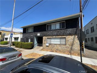 723 E 6th Street E, Long Beach, CA 90802