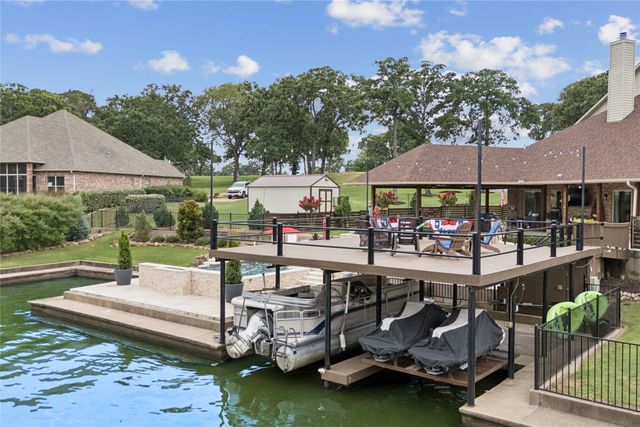 19022 Tennis Court Drive, Kemp, TX 75143