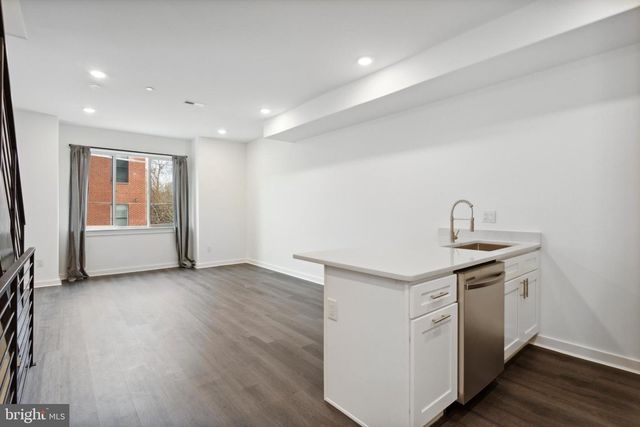 2032 N 18TH ST, Philadelphia, PA 19121