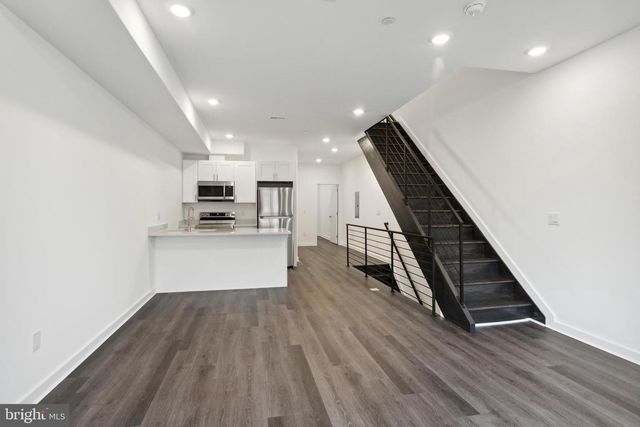 2032 N 18TH ST, Philadelphia, PA 19121