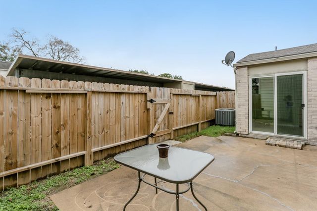 2146 Greenbriar Colony Drive 3, Houston, TX 77032