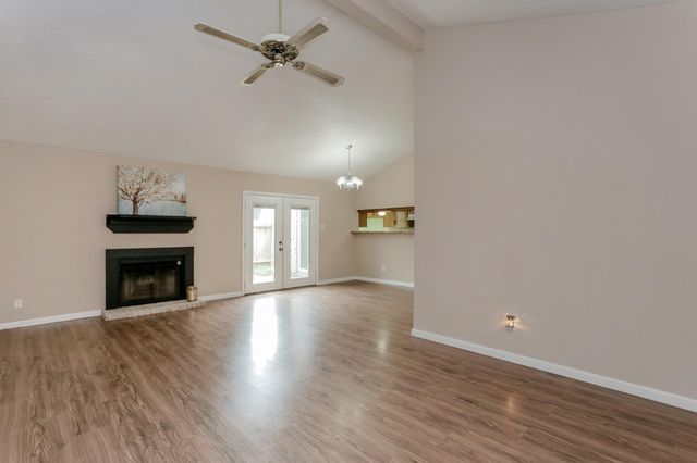 2146 Greenbriar Colony Drive 3, Houston, TX 77032