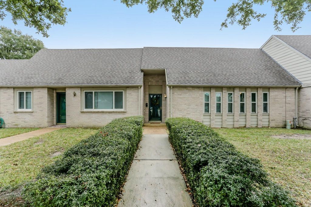 2146 Greenbriar Colony Drive 3, Houston, TX 77032