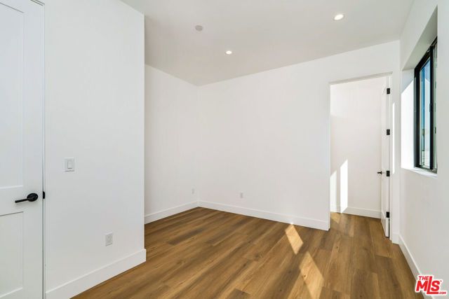 2204 Carmona Avenue, Los Angeles, CA 90016