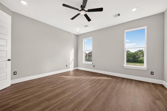 703 Carol Lynn Drive B, Missouri City, TX 77489