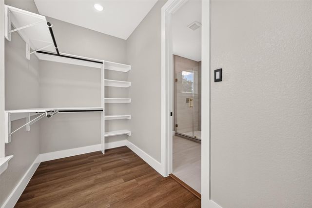703 Carol Lynn Drive B, Missouri City, TX 77489