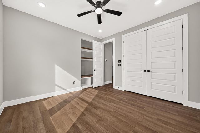 703 Carol Lynn Drive B, Missouri City, TX 77489