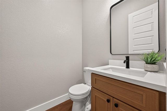 703 Carol Lynn Drive B, Missouri City, TX 77489